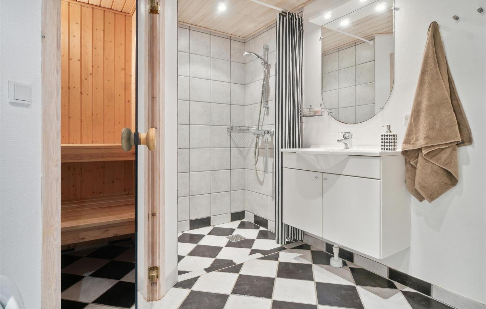 Amazing Home In Hasle With Wifi Екстер'єр фото